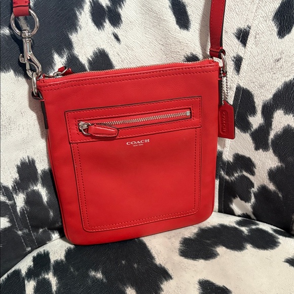 #39 COACH - Picture 1 of 1